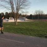 Base de loisir les argoulets à Toulouse : rollers, ballon, skatepark et courts de tennis