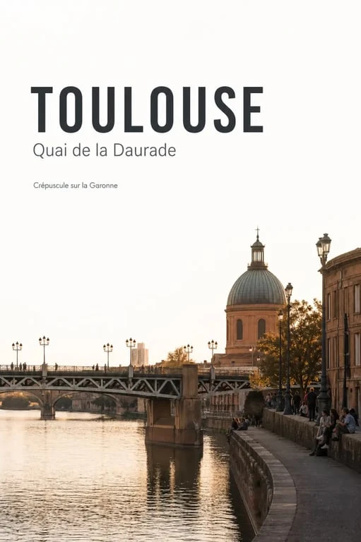 Point de vue Toulouse sur la Garonne, Pont Neuf et La Grave au crépuscule