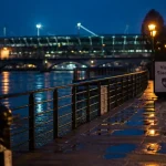 Stade de foot de Toulouse : Stadium sur l’île du Ramier, reflets sur la Garonne