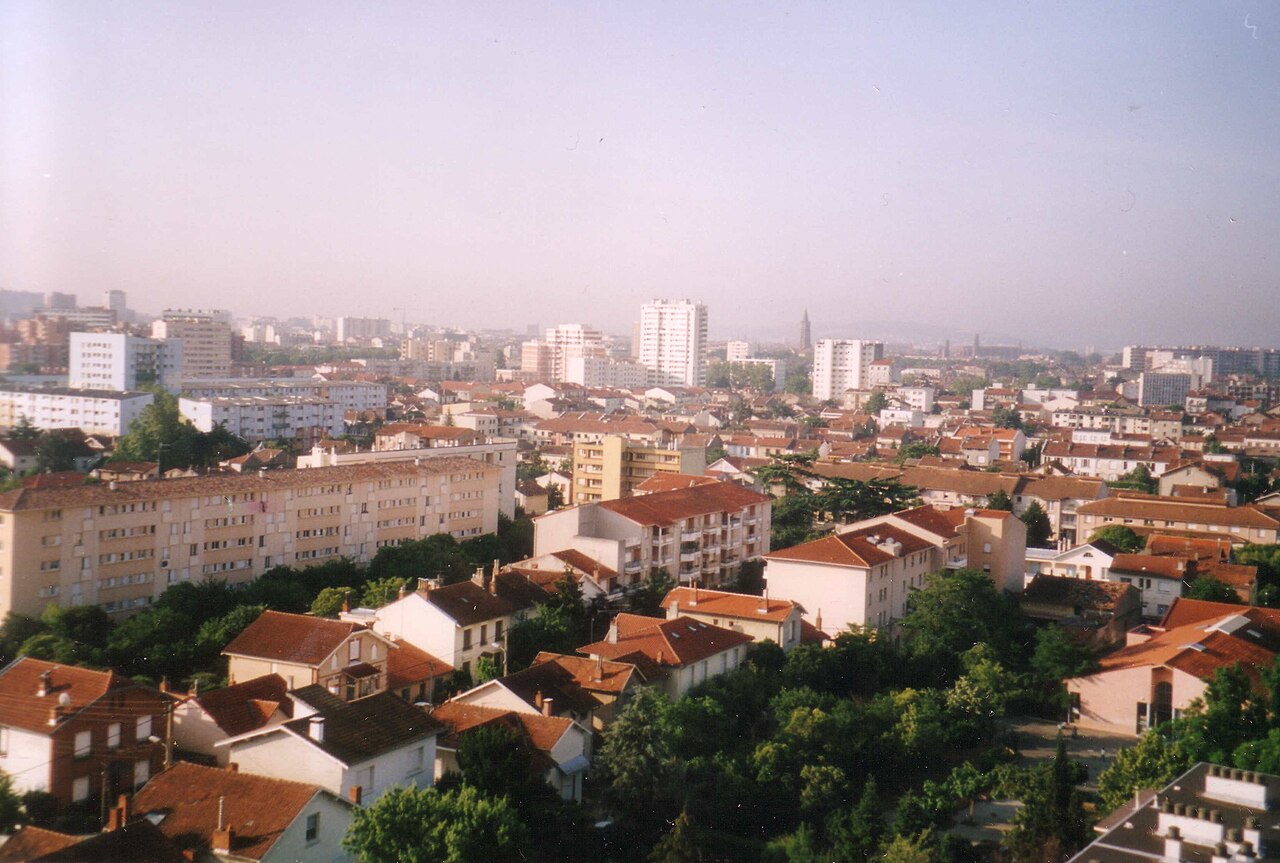 Les toits du quartier des Minimes vus depuis la rue d’Arcachon, en 2005